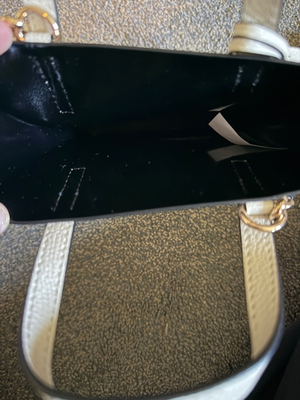 Marc Jacobs White Pebbled Leather Satchel with Detachable Strap - Picture 5 of 5